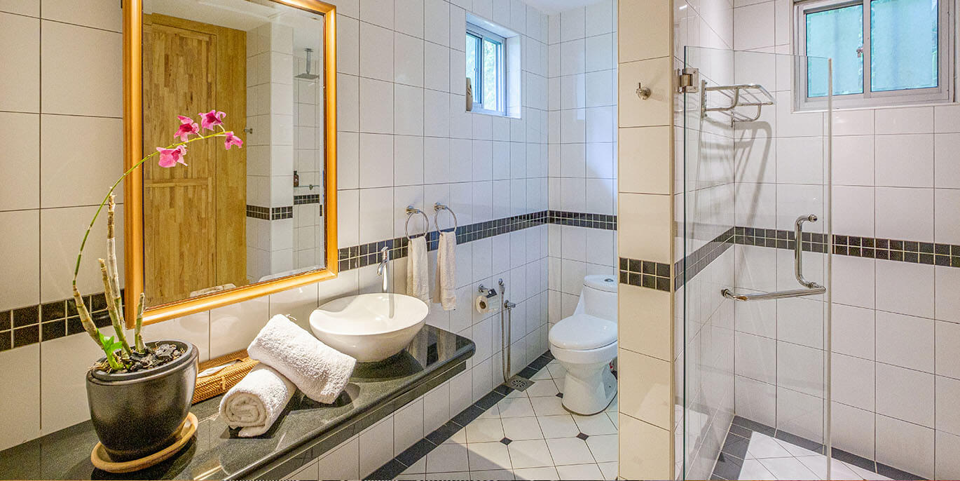 Beras basah bathroom